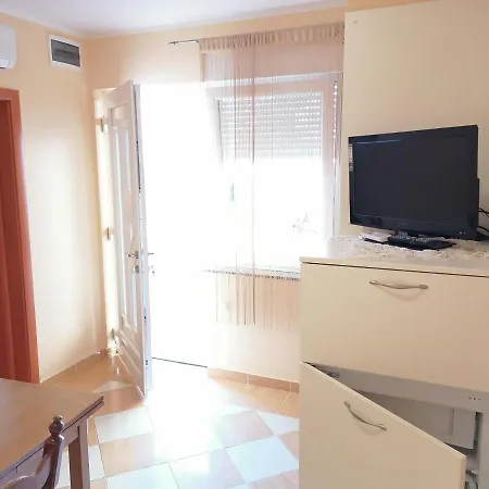 Apartmani Golomeic Crikvenica Exterior photo