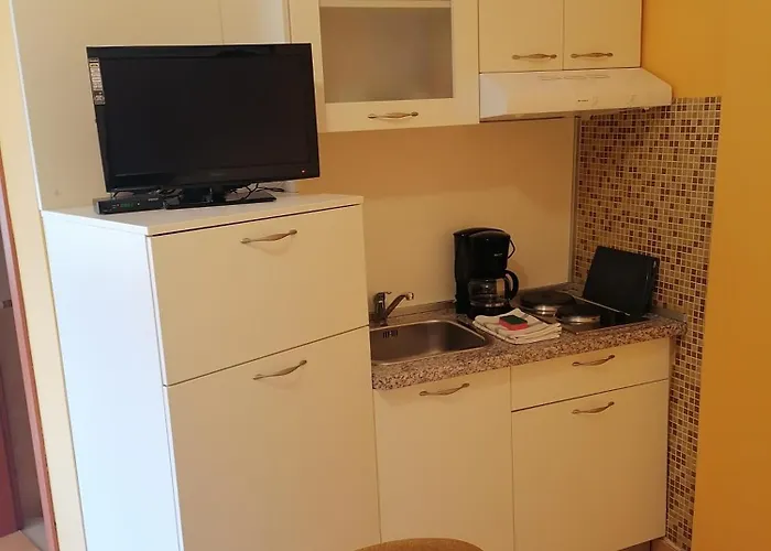 Apartmani Golomeic